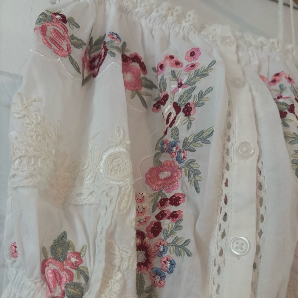 Altar'd State Ophelia Embroidered Tank
NWT - Picture 5 of 5